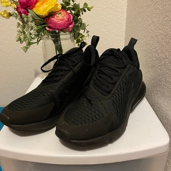 Nike Womens Air Max 270 - All Black